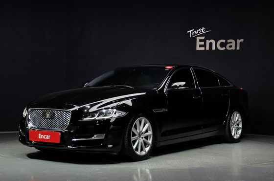 Jaguar XJ 3.0D Premium Luxury LWB X351 — пробег 120 137 км — фото 1 из 5