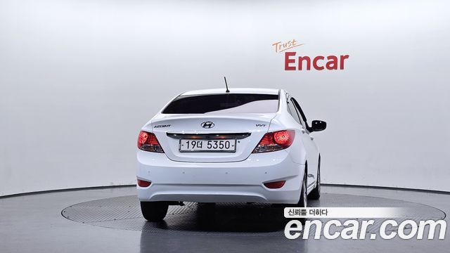 Hyundai Accent из Кореи Encar
