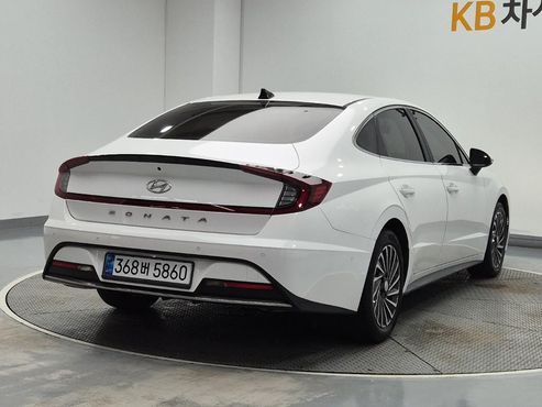 Hyundai Sonata Premium Plus — пробег 79 754 км — фото 4 из 5