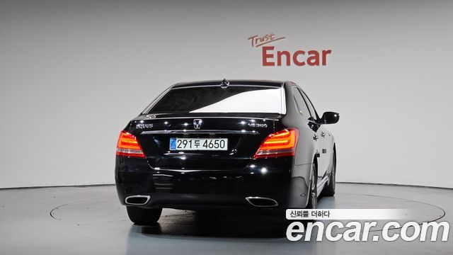 Hyundai Equus из Кореи Encar