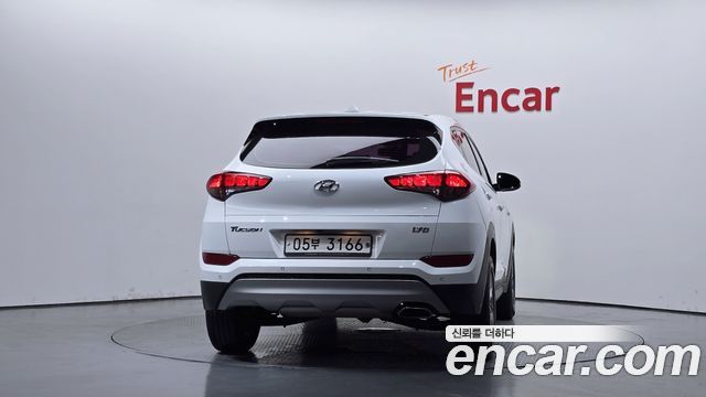 Hyundai Tucson из Кореи Encar