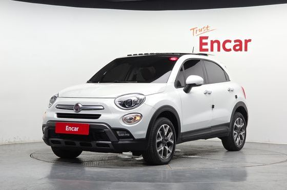 Fiat 500X 2.0 Diesel Cross AWD — пробег 87 504 км — фото 1 из 5