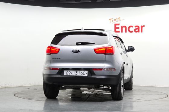 Kia Sportage Diesel 2WD Noblesse — пробег 87 171 км — фото 4 из 5