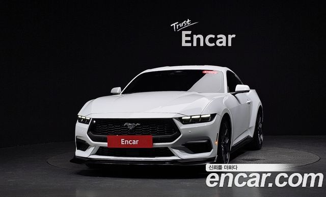 Ford Mustang 2.3 EcoBoost Premium Coupe — пробег 10 935 км — фото 3 из 5