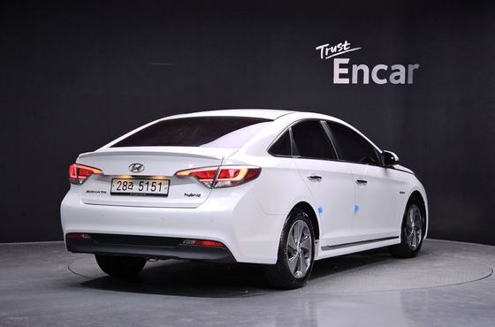 Hyundai Sonata 2.0 HEV Premium — пробег 168 361 км — фото 2 из 5
