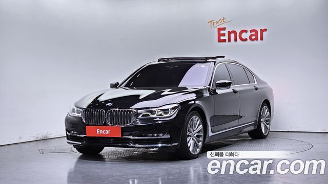 BMW 7-Series 750Li xDrive — пробег 82 590 км — фото 1 из 5