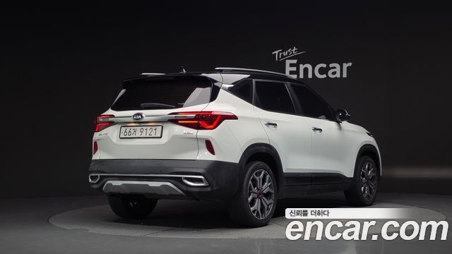 Kia Seltos из Кореи Encar