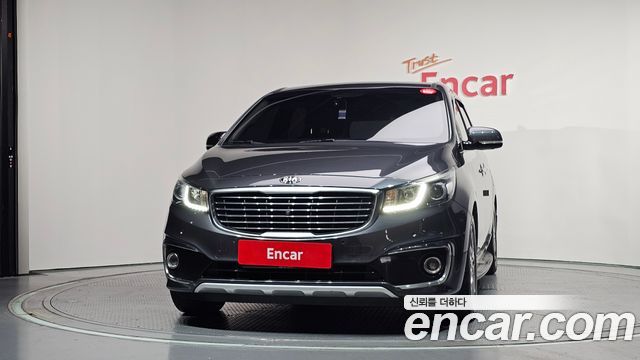 Kia Carnival Gasoline 9-seater Noblesse — пробег 128 997 км — фото 3 из 5