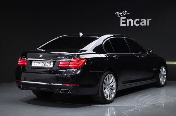 BMW 7-Series 750Li xDrive Individual — пробег 172 287 км — фото 2 из 5