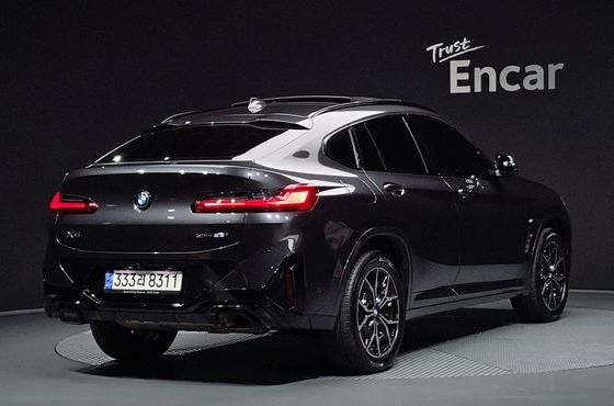 BMW X4 xDrive20i M Sport — пробег 53 834 км — фото 2 из 5