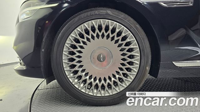 Genesis G90 из Кореи Encar