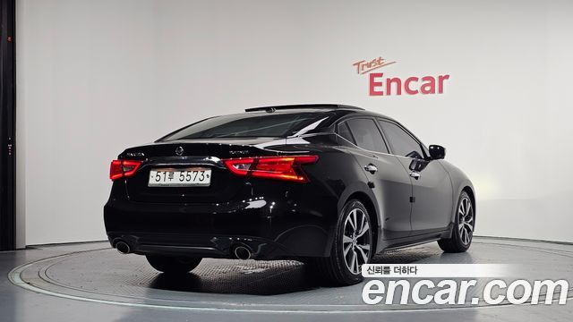 Nissan Maxima из Кореи Encar