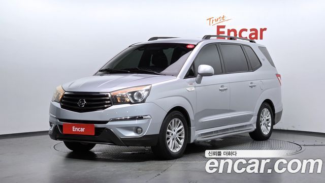 Ssangyong KORANDO 4WD GT 9-seater — пробег 173 166 км — фото 1 из 5