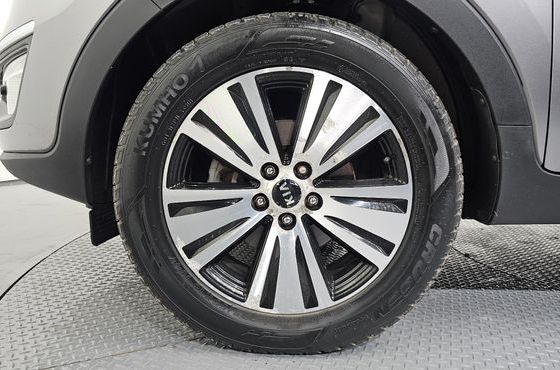Kia Sportage Diesel 2WD Trendy — пробег 209 716 км — фото 5 из 5