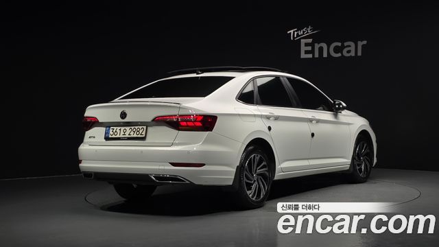 Volkswagen Jetta 1.4 TSI Prestige — пробег 106 561 км — фото 2 из 5