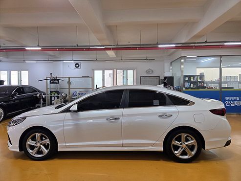 Hyundai Sonata 2.0 Smart Spicial — пробег 72 181 км — фото 4 из 5