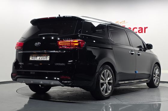 Kia Carnival 7-Seater Limousine President — пробег 191 134 км — фото 2 из 5
