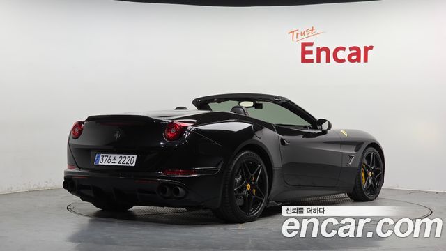 Ferrari California из Кореи Encar