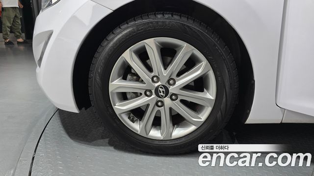 Hyundai AVANTE из Кореи Encar