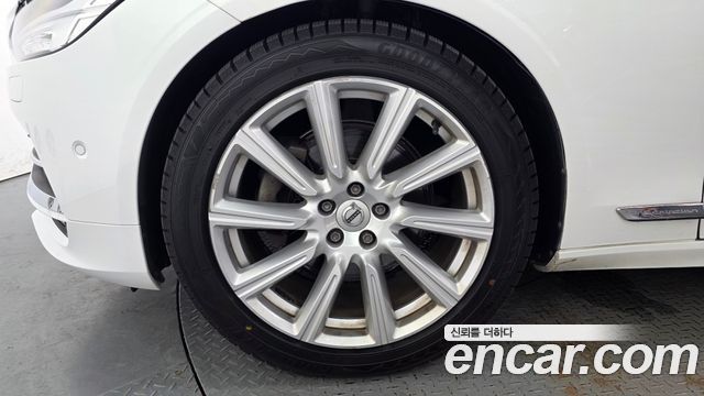 Volvo S90 из Кореи Encar