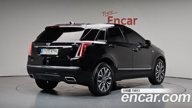 Cadillac XT5 из Кореи Encar
