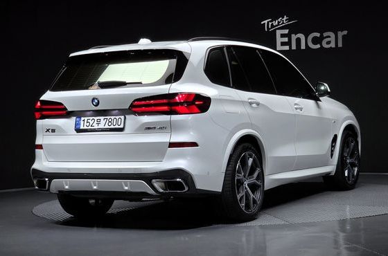 BMW X5 xDrive 40i M Sport — пробег 26 966 км — фото 2 из 5