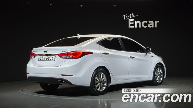 Hyundai AVANTE из Кореи Encar