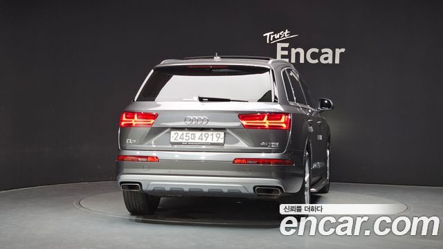 Audi Q7 из Кореи Encar