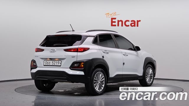 Hyundai Kona из Кореи Encar