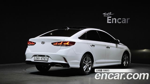 Hyundai Sonata 1.7 Diesel Premium — пробег 124 362 км — фото 2 из 5