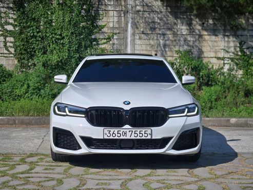 BMW 5-Series 530i xDrive M Sport Package Plus — пробег 147 667 км — фото 3 из 5