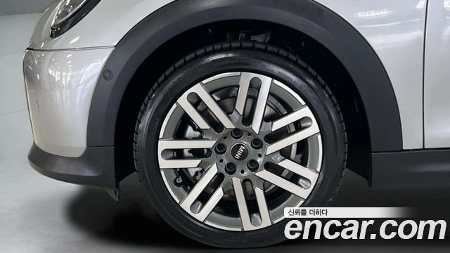 Mini Cooper Convertible из Кореи Encar
