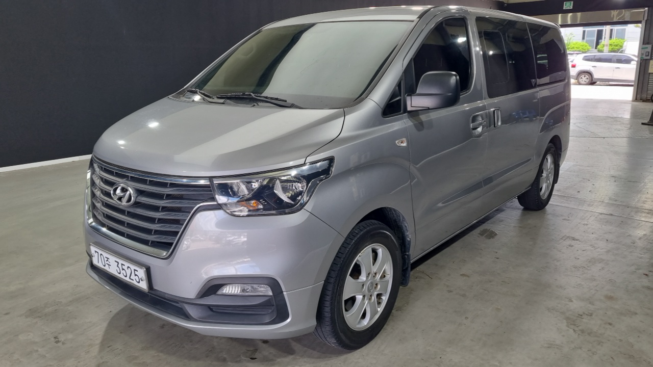 Hyundai Starex из Кореи Encar