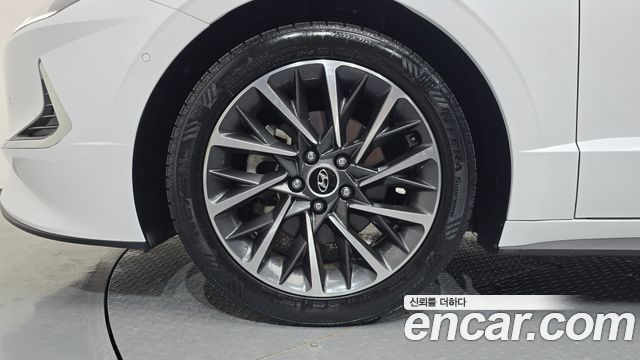 Hyundai Sonata 2.0 Premium Millennial — пробег 109 807 км — фото 5 из 5