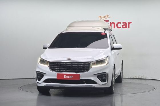 Kia Carnival 9-Seater Noblesse Special — пробег 94 519 км — фото 3 из 5