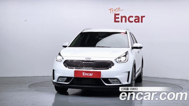 Kia Niro Noblesse — пробег 151 874 км — фото 3 из 5