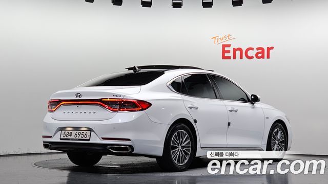 Hyundai Grandeur из Кореи Encar