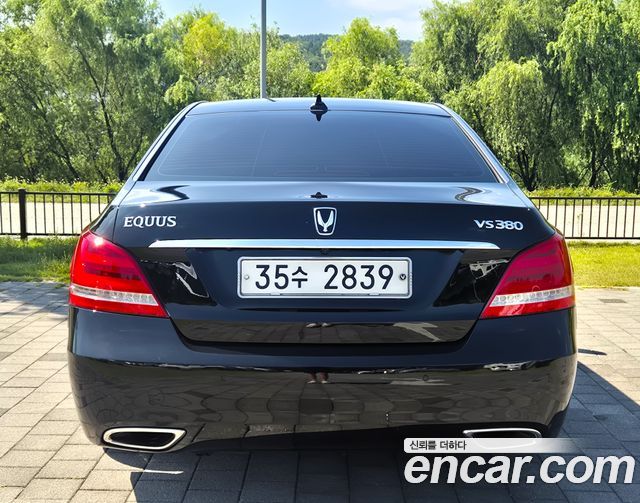 Hyundai Equus из Кореи Encar