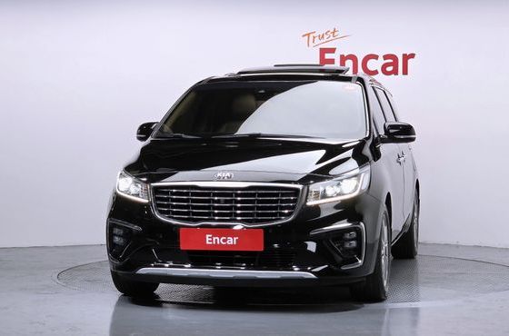 Kia Carnival 9-Seater Noblesse Special — пробег 201 379 км — фото 3 из 5