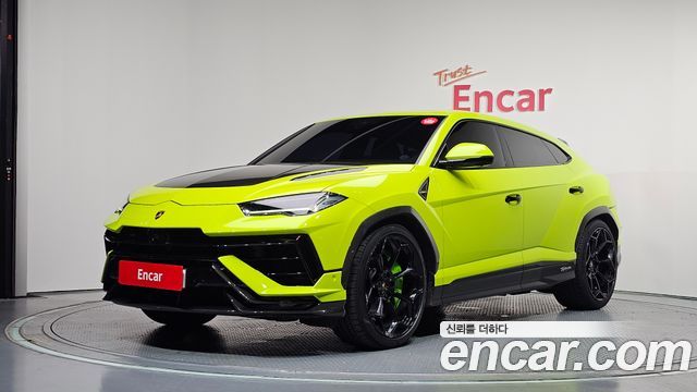 Lamborghini Urus из Кореи Encar