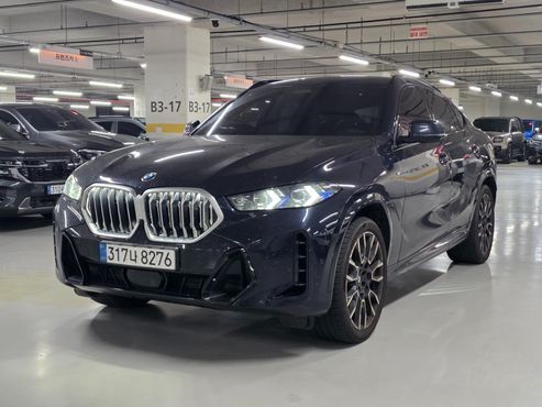 BMW X6 xDrive40i M Sport — пробег 18 000 км — фото 1 из 5