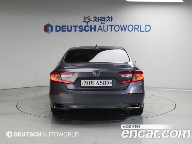 Honda Accord 2.0 Turbo Sport — пробег 97 381 км — фото 4 из 5