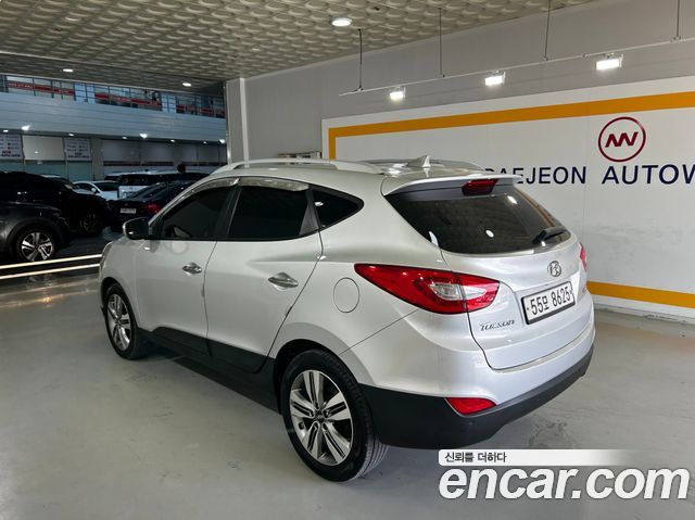 Hyundai Tucson Diesel(e-VGT) 2WD Premium — пробег 89 046 км — фото 3 из 5