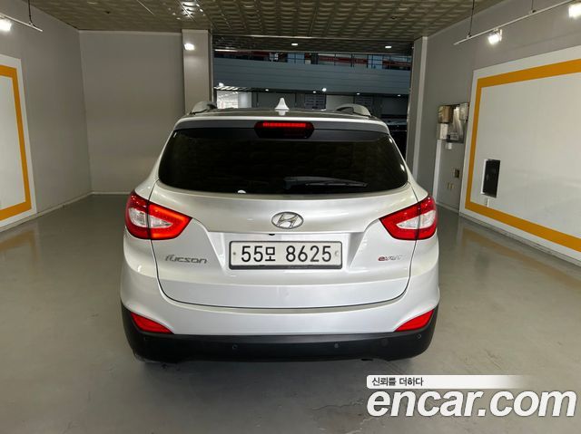 Hyundai Tucson Diesel(e-VGT) 2WD Premium — пробег 89 046 км — фото 5 из 5