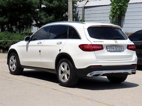 Mercedes-Benz GLC-Class GLC220 d 4MATIC — пробег 28 571 км — фото 3 из 5