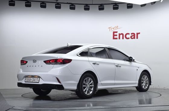 Hyundai Sonata LPI Taxi Style — пробег 92 998 км — фото 2 из 5
