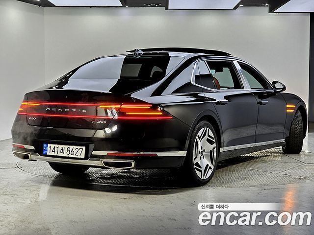 Genesis G90 из Кореи Encar
