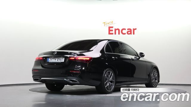 Mercedes-Benz E-Class из Кореи Encar