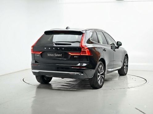 Volvo XC60 B6 Ultimate Bright — пробег 50 950 км — фото 2 из 5