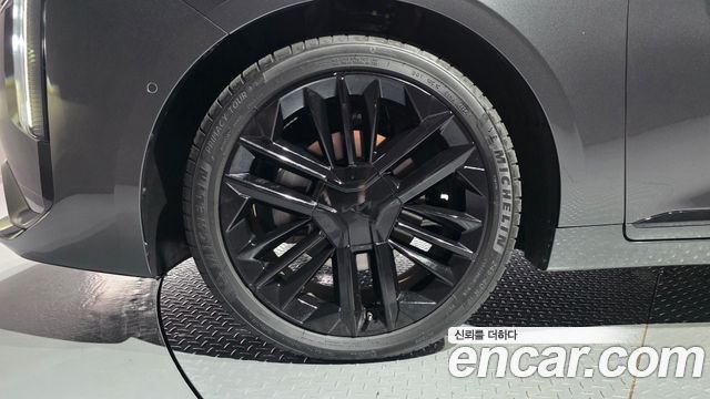 Kia K8 Signature Black — пробег 23 384 км — фото 5 из 5
